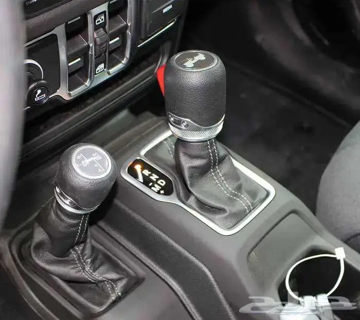 جيب رانجلر سبورت 2024 7