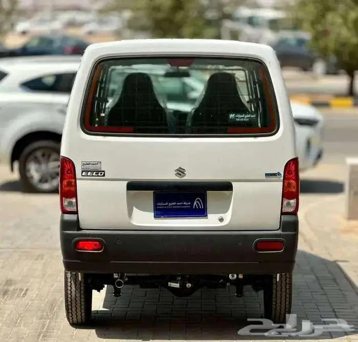 سوزوكي ايكو فان بضاعه بنزين قير عادي 2026 6