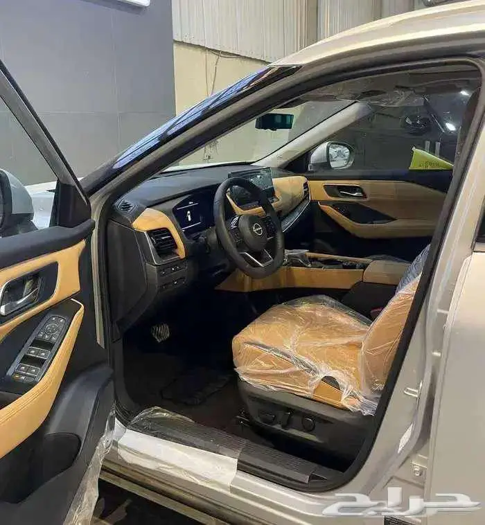 نيسان اكس تريل SL فل 7 مقاعد 2025 كاش واقساط جميع البنوك 6