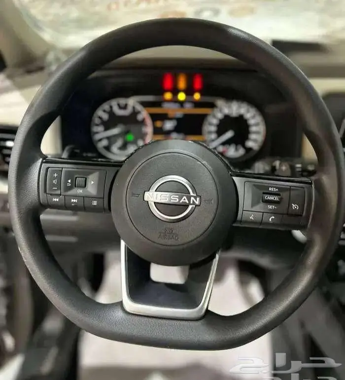 نيسان اكس تريل ستاندر 7 راكب دبل صيانة مجانية كاش وتقسيط 6