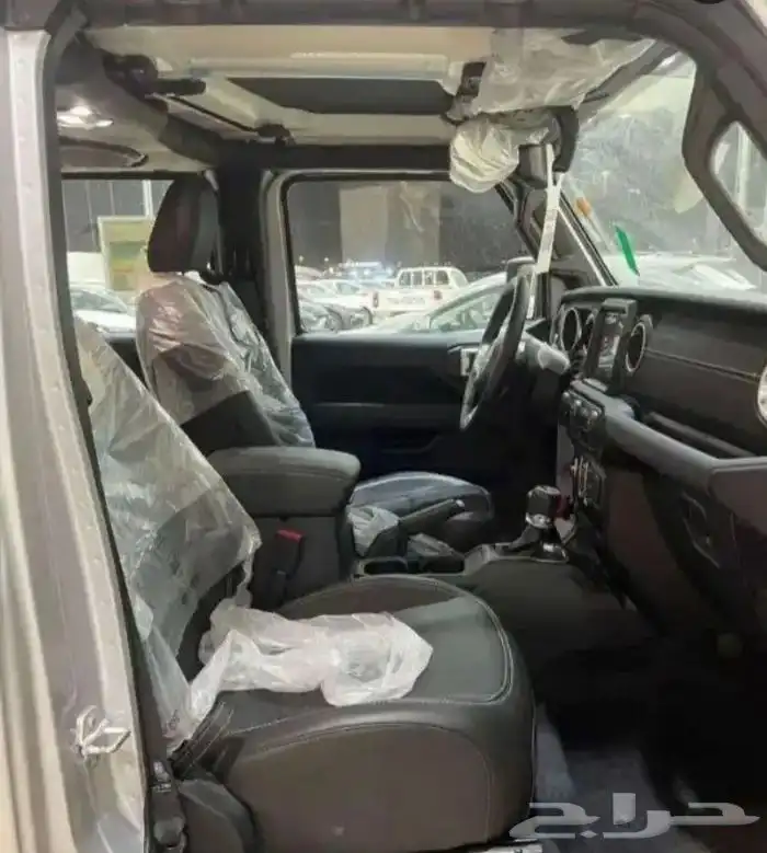 جيب رانجلر صحاري 2023 5