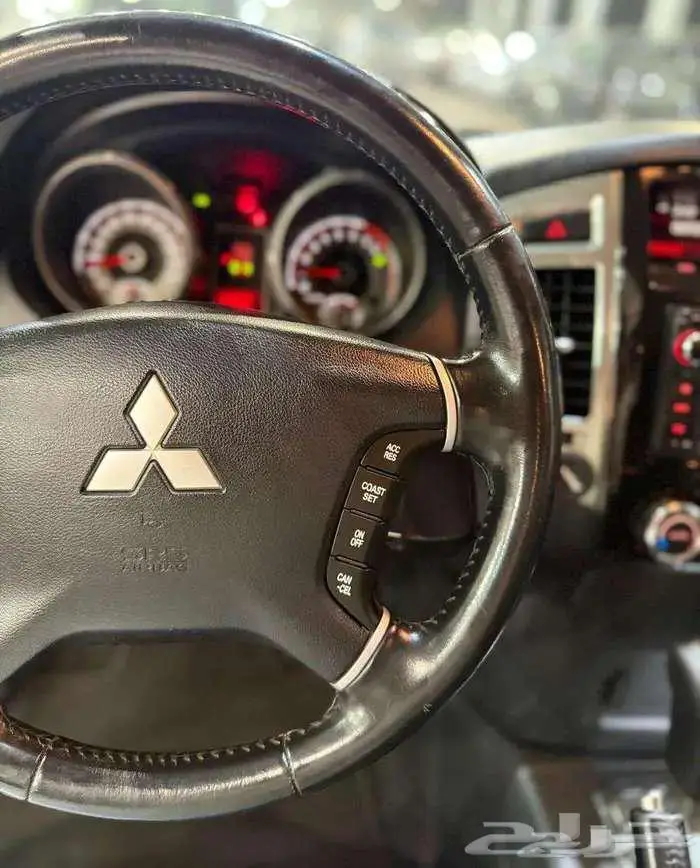 للبيع باجيرو 2020 بابين V6 3.8 سعودي 26