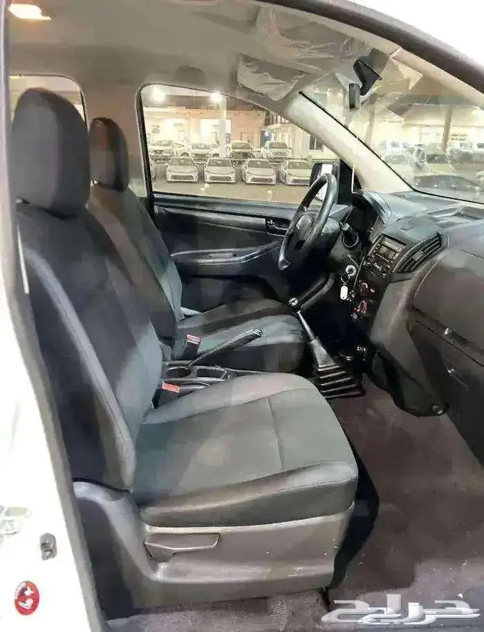 للبيع ايسوزو ديماكس 2022 غمارتين ديزل سعودي 30