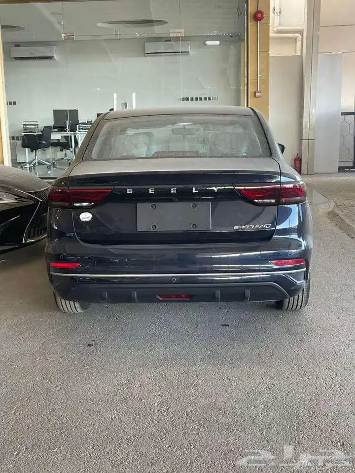 جيلي امجراند ستاندر خليجي 2026 متوفر لدى الحسن 4