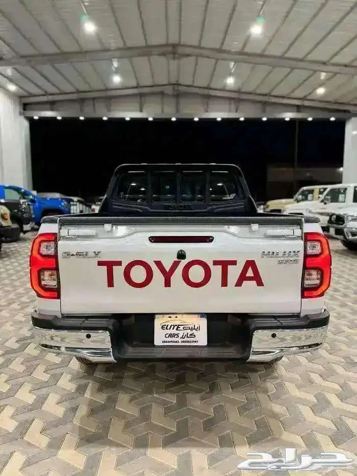 تويوتا هايلوكس موديل 2023 5