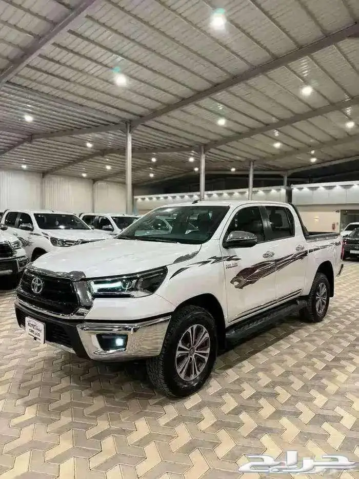 تويوتا هايلوكس موديل 2023 2
