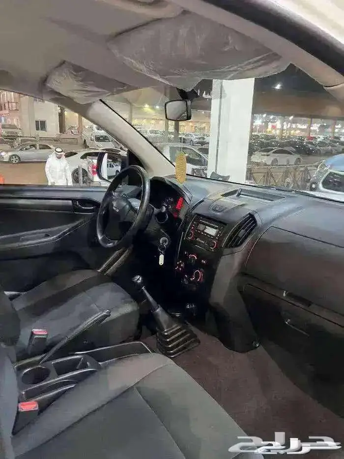 للبيع ايسوزو ديماكس 2022 غمارتين ديزل سعودي 31