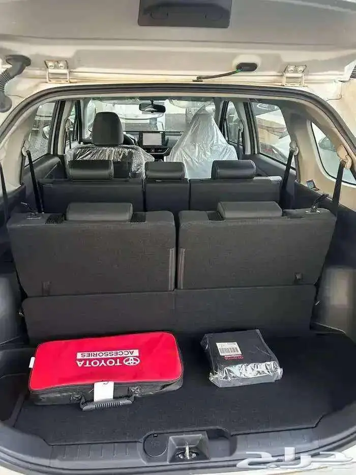 تويوتا فيلوز GLX موديل 2025 كاش واقساط 4