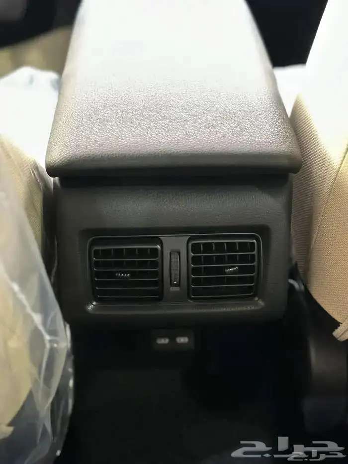 تويوتا كامري LE سعودي 2025 - عروض نهاية العام ب 59900 الف 4