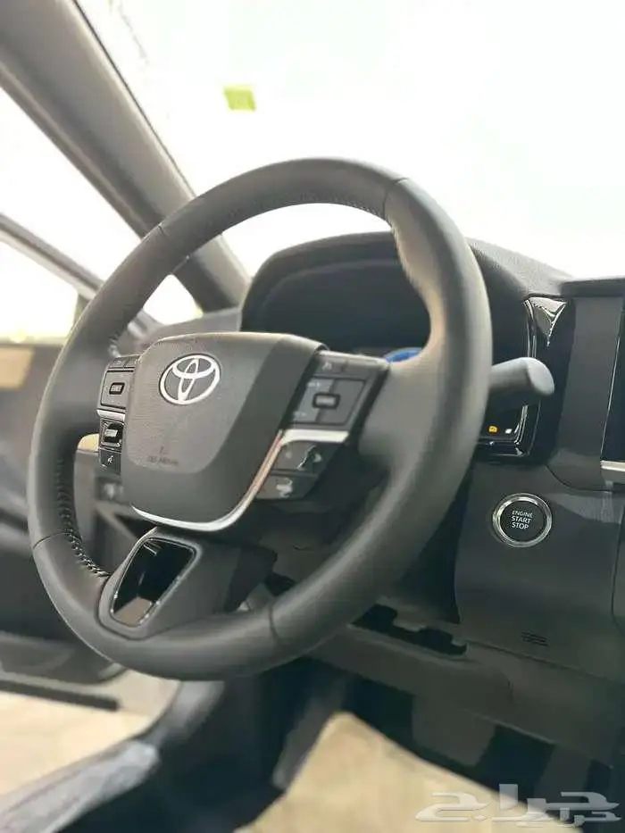 تويوتا كامري LE سعودي 2025 - عروض نهاية العام ب 59900 الف 8