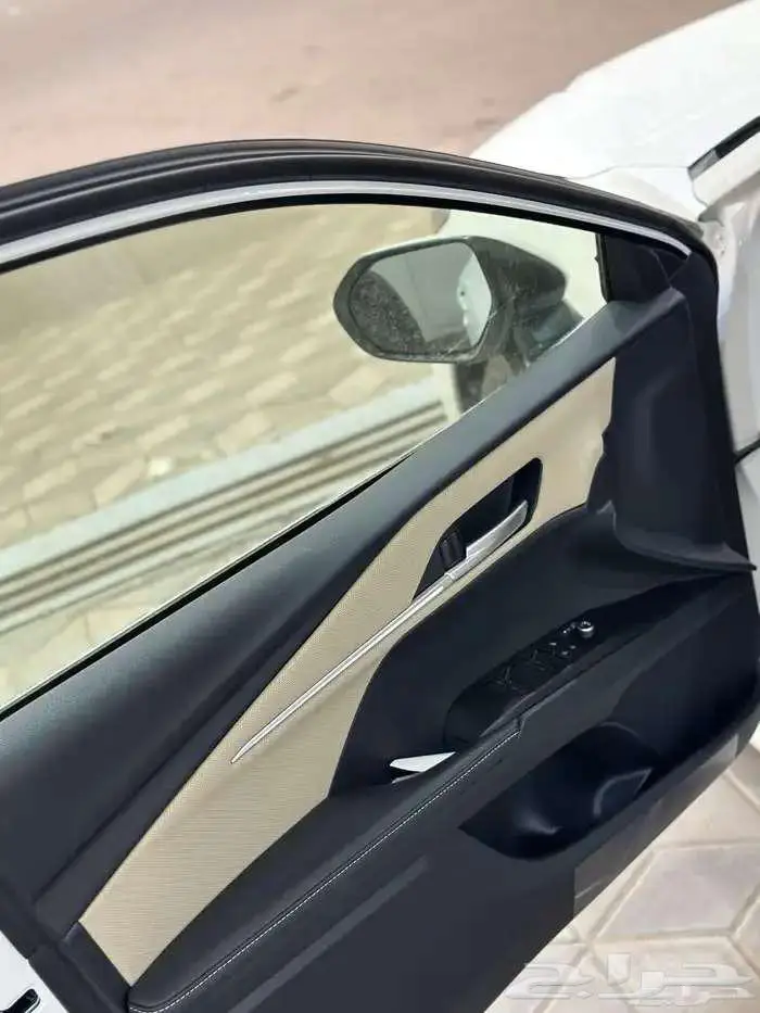 تويوتا كامري LE سعودي 2025 - عروض نهاية العام ب 59900 الف 6