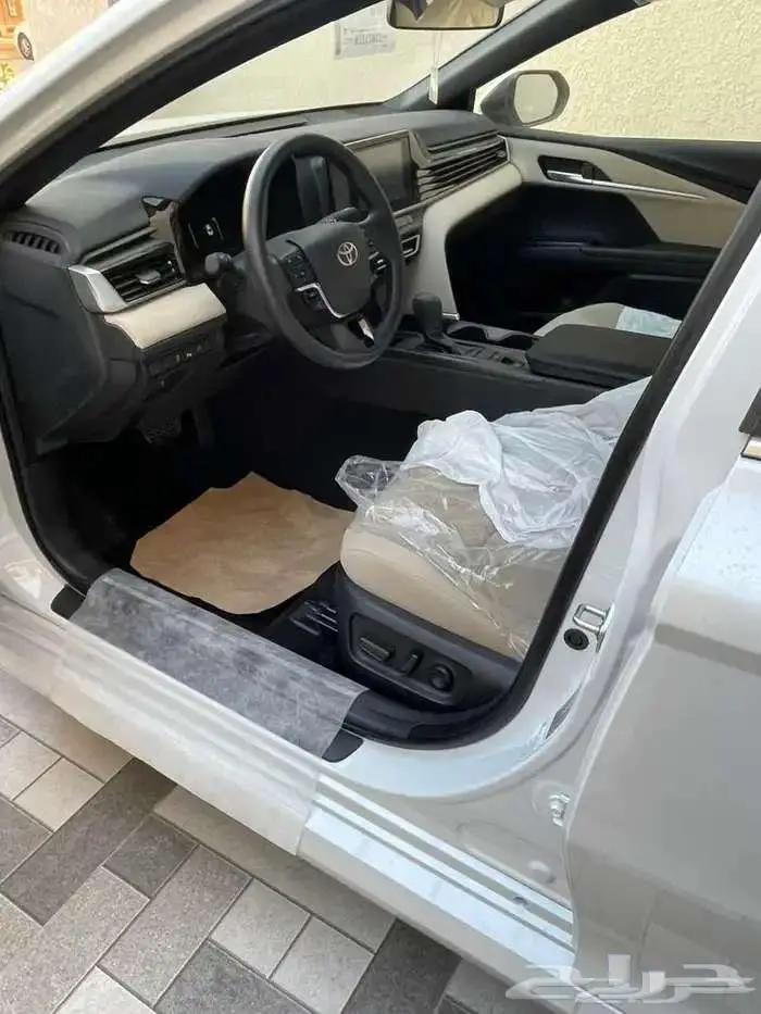 تويوتا كامري ستاندر بنزين موديل 2025 كاش او اقساط 4