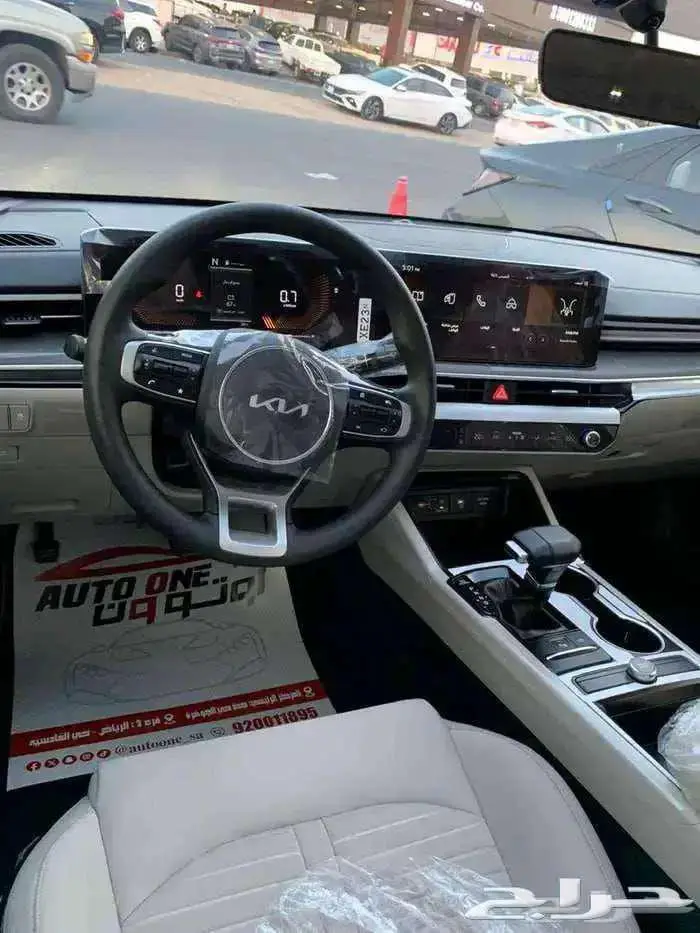 كيا K5 استاندر مطور فتحة سقف 2025 اوتو ون 5