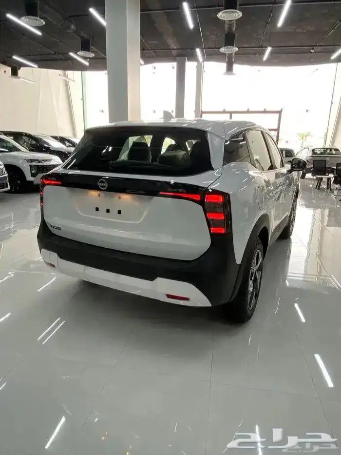 نيسان كيكس ستاندر بافضل الاسعار للكاش و الاقساط 4