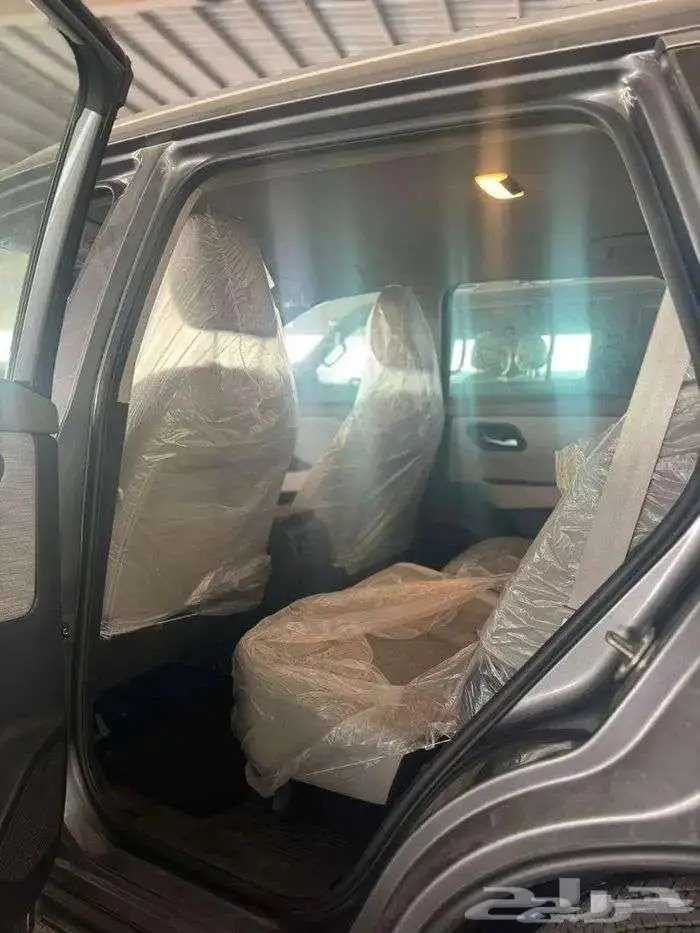 نيسان اكستريل 7 مقاعد دبل استاندر 4 4 موديلات 2026 و 2025 9