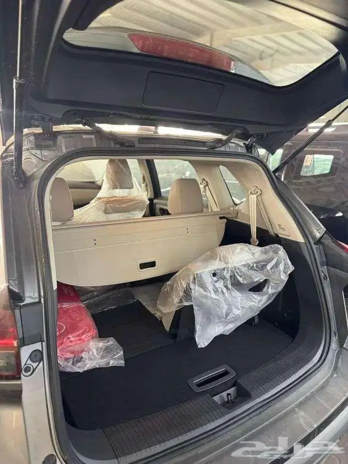 نيسان اكستريل 7 مقاعد دبل استاندر 4 4 موديلات 2026 و 2025 10