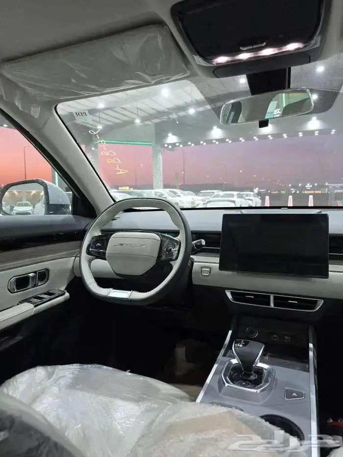 عرض حصري - جيتور داشينج ميد ( نص فل ) موديل 2025 8