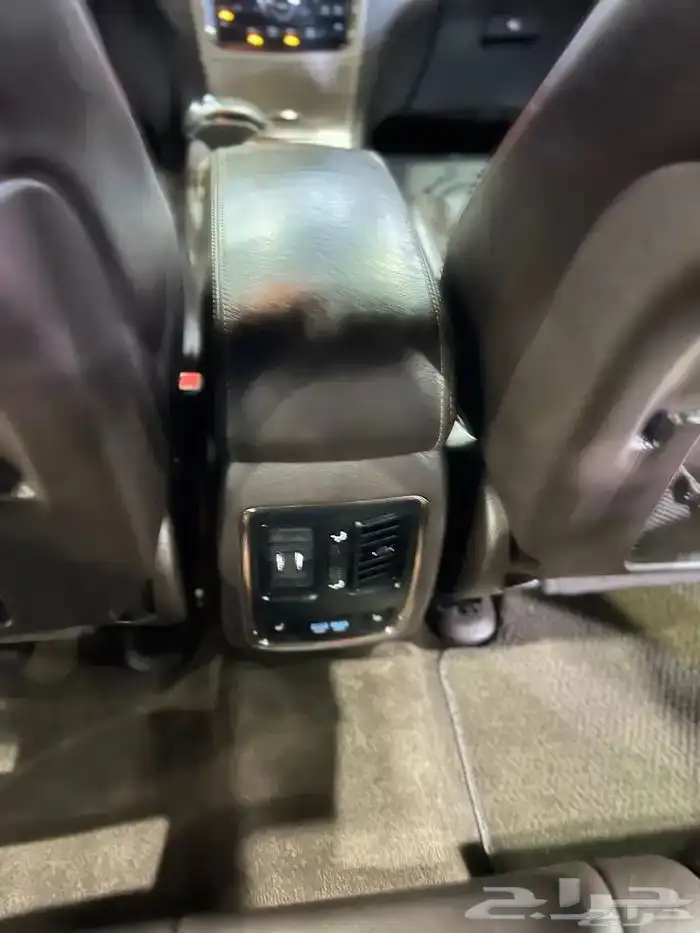 جيب شيروكي جراند 2015 فل كامل سعودي ماشي 139 الف 13