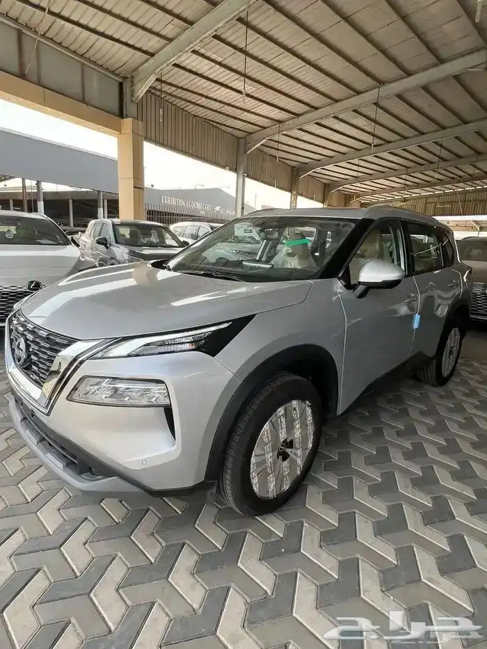 نيسان اكستريل 2025 SV بلس 5