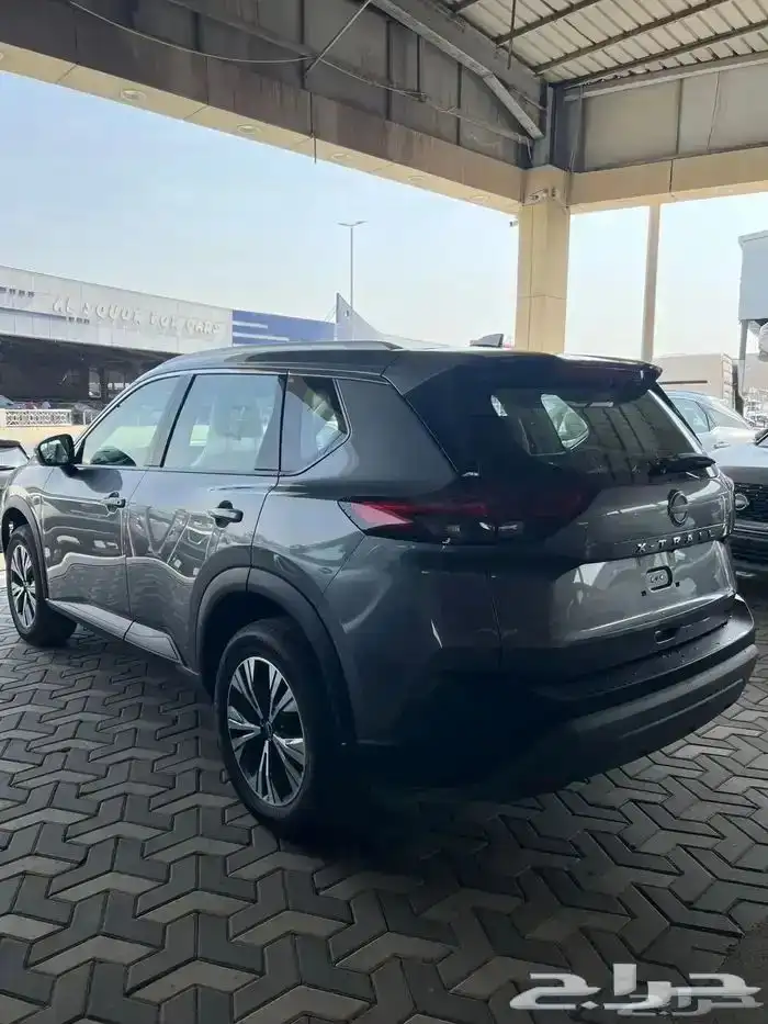 نيسان اكستريل 2025 SV بلس 18