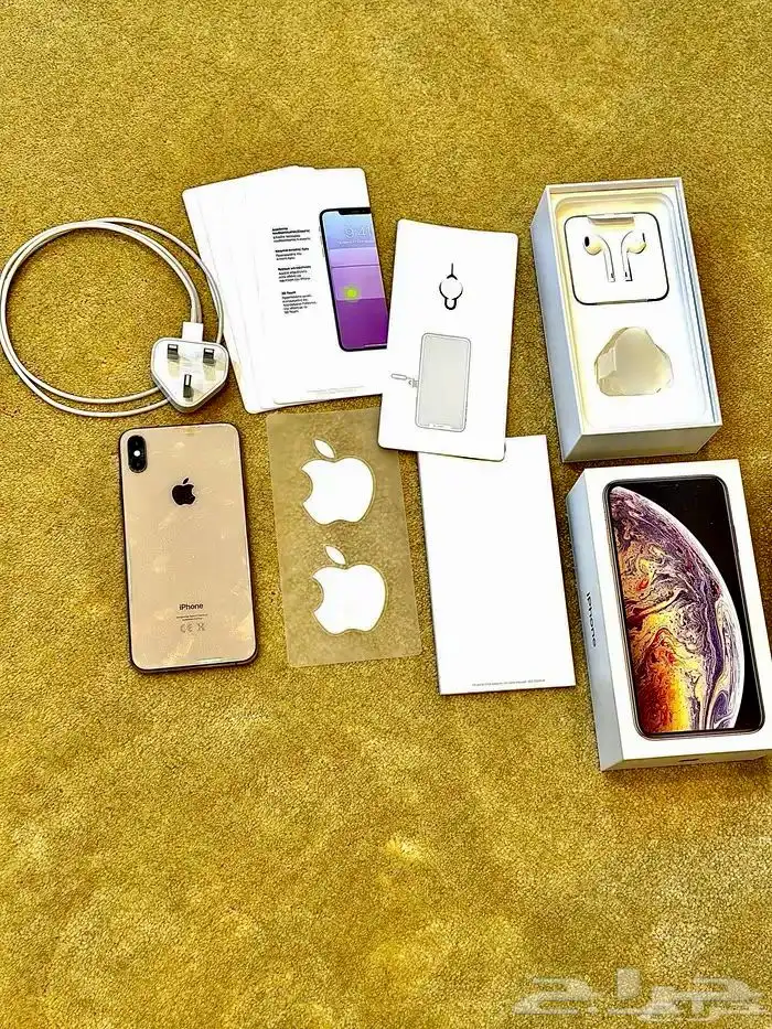 ايفون اكس ماكس شبه الجديد 0