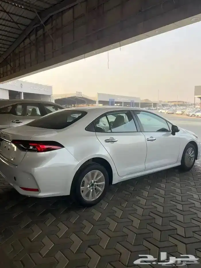 تايوتا كورولا 2025 فل كامل بريمي 2