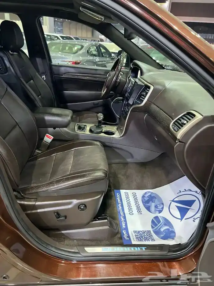 جيب شيروكي جراند 2015 فل كامل سعودي ماشي 139 الف 12