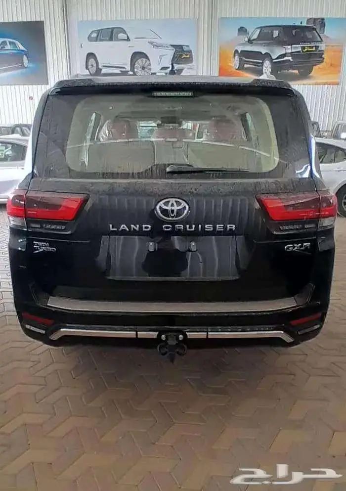 أسود أقل سعر 330 رقم 4 بنزين سعودي 8