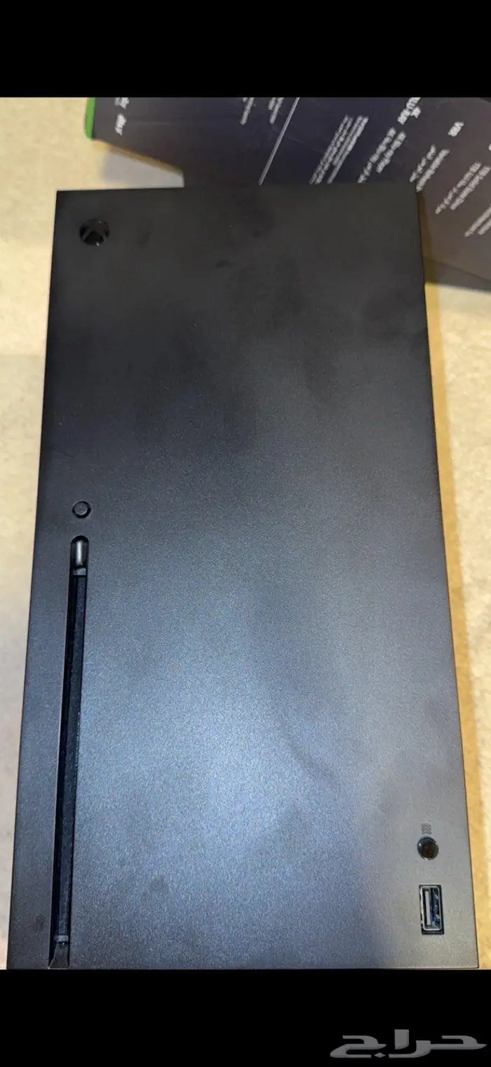 جهاز Xbox x نظيف مع كرتونه 2