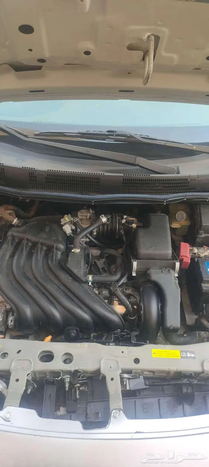 Nissan sunny 2018 model 4