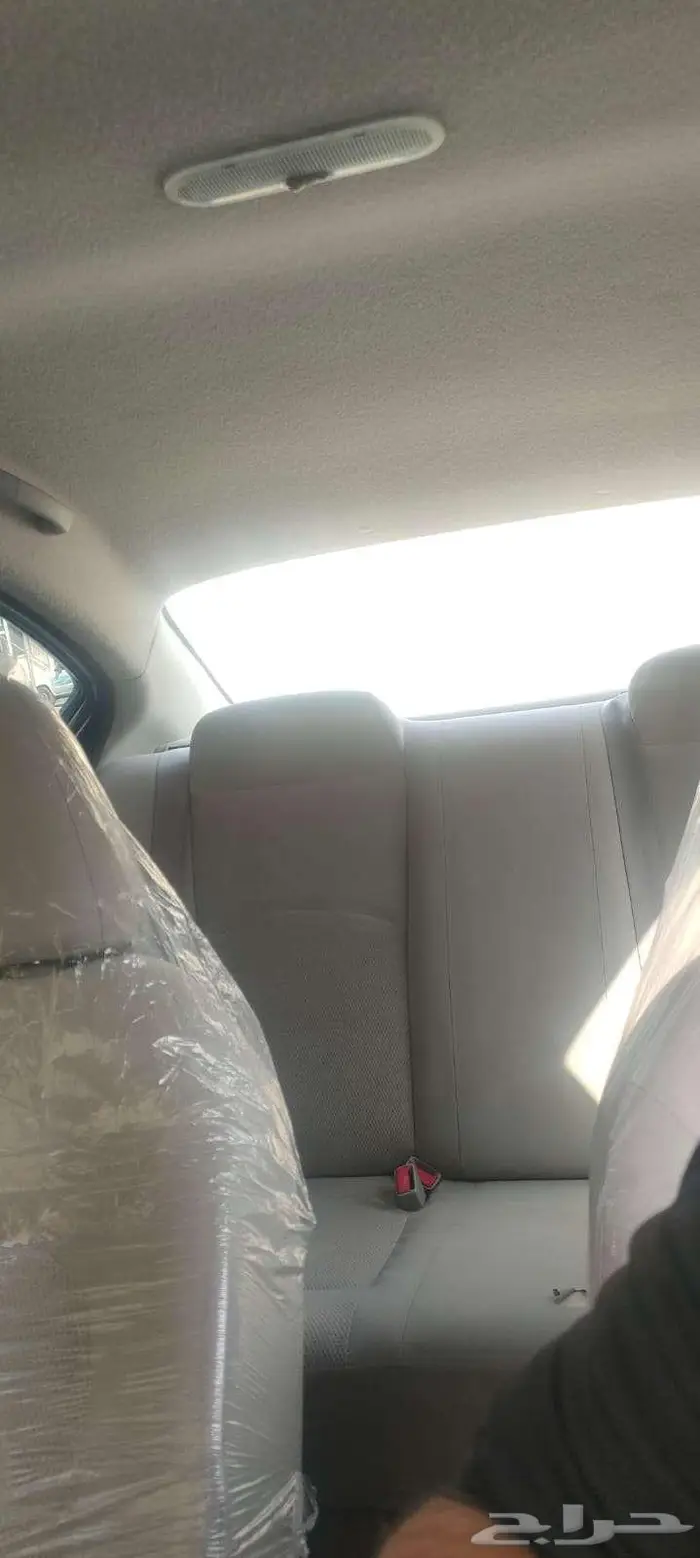 Nissan sunny 2018 model 8