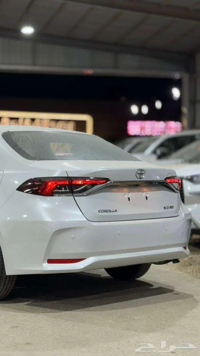 تويوتا كورولا XLI بنزين 2026 - عروض الأقساط 10