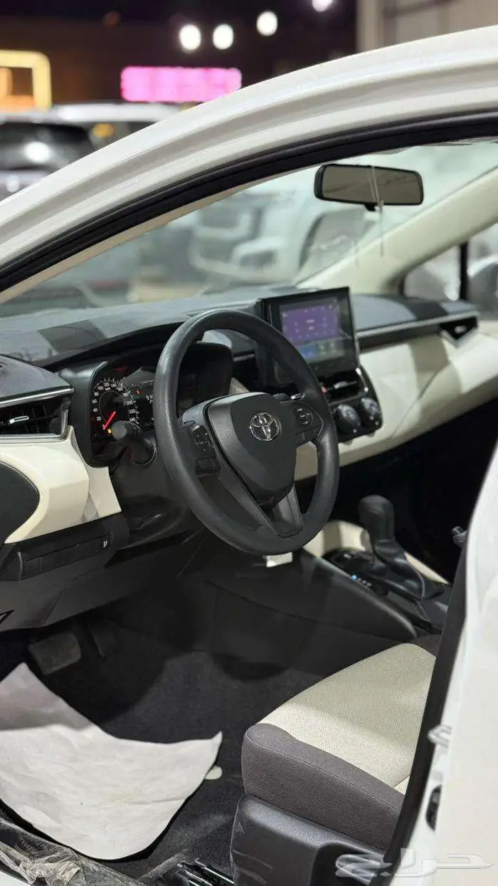 تويوتا كورولا XLI بنزين 2026 - عروض الأقساط 12