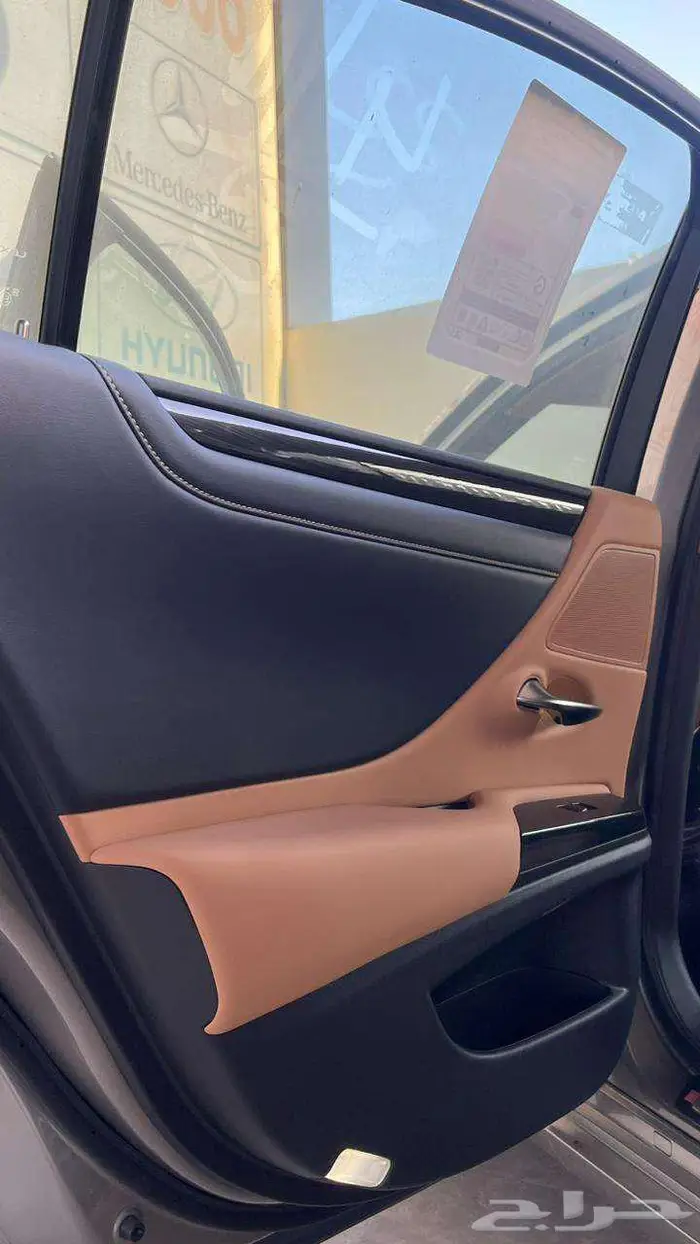 لكزس ES250 -AA بريمي2025 جناح خلفي 10