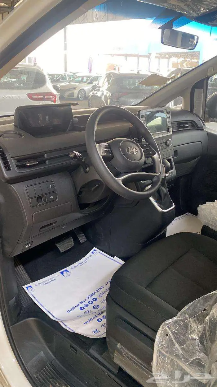 هيونداي ستاريا 9 ركاب ديزل 2025 7