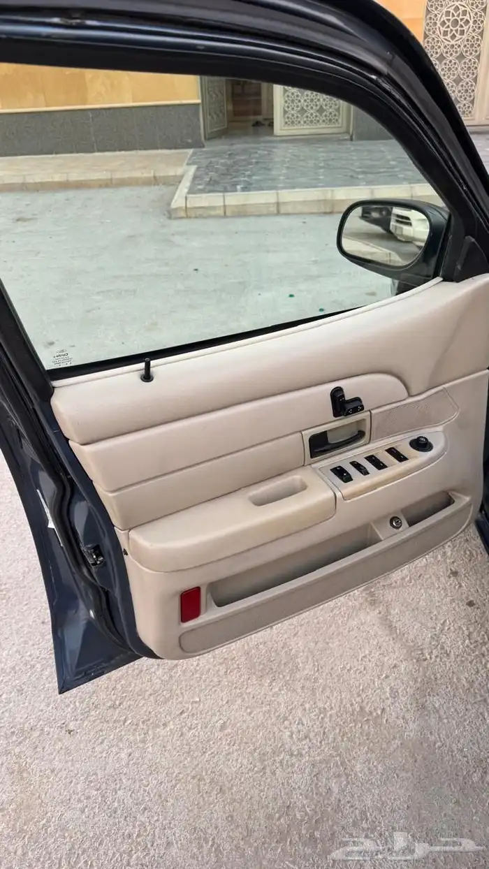 كراون فكتوريا 2010 للبيع سعودي 53