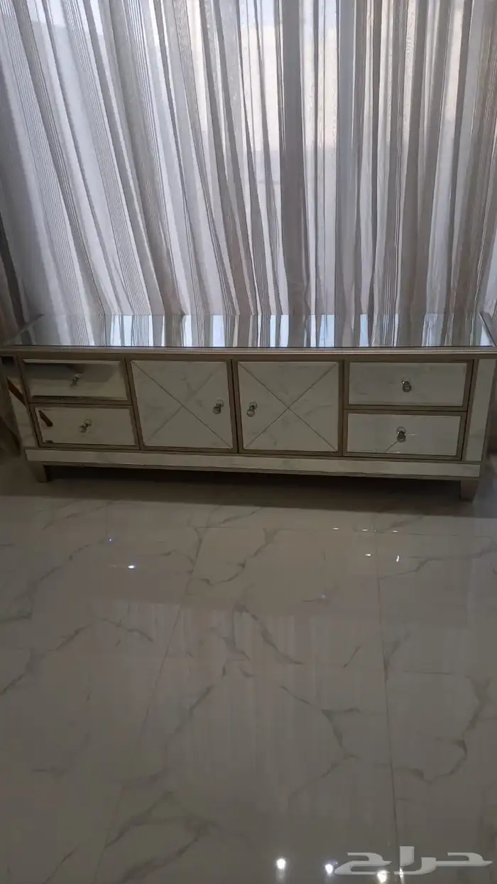 مكتبة تلفزيون 1