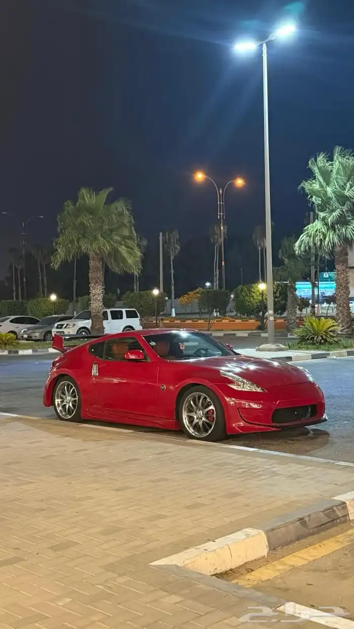 نيسان زد موديل 2017 - بودي كيت مع الجناح فقط - بحالة جيدة 0