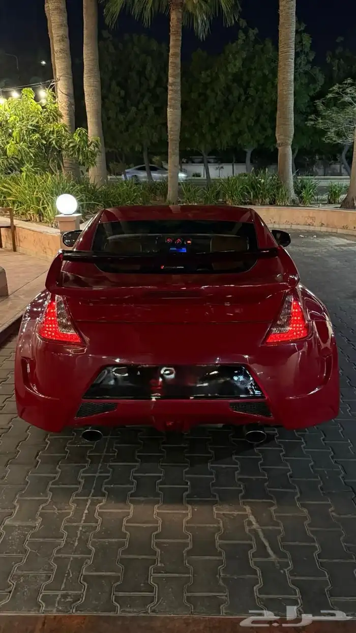 نيسان زد موديل 2017 - بودي كيت مع الجناح فقط - بحالة جيدة 1