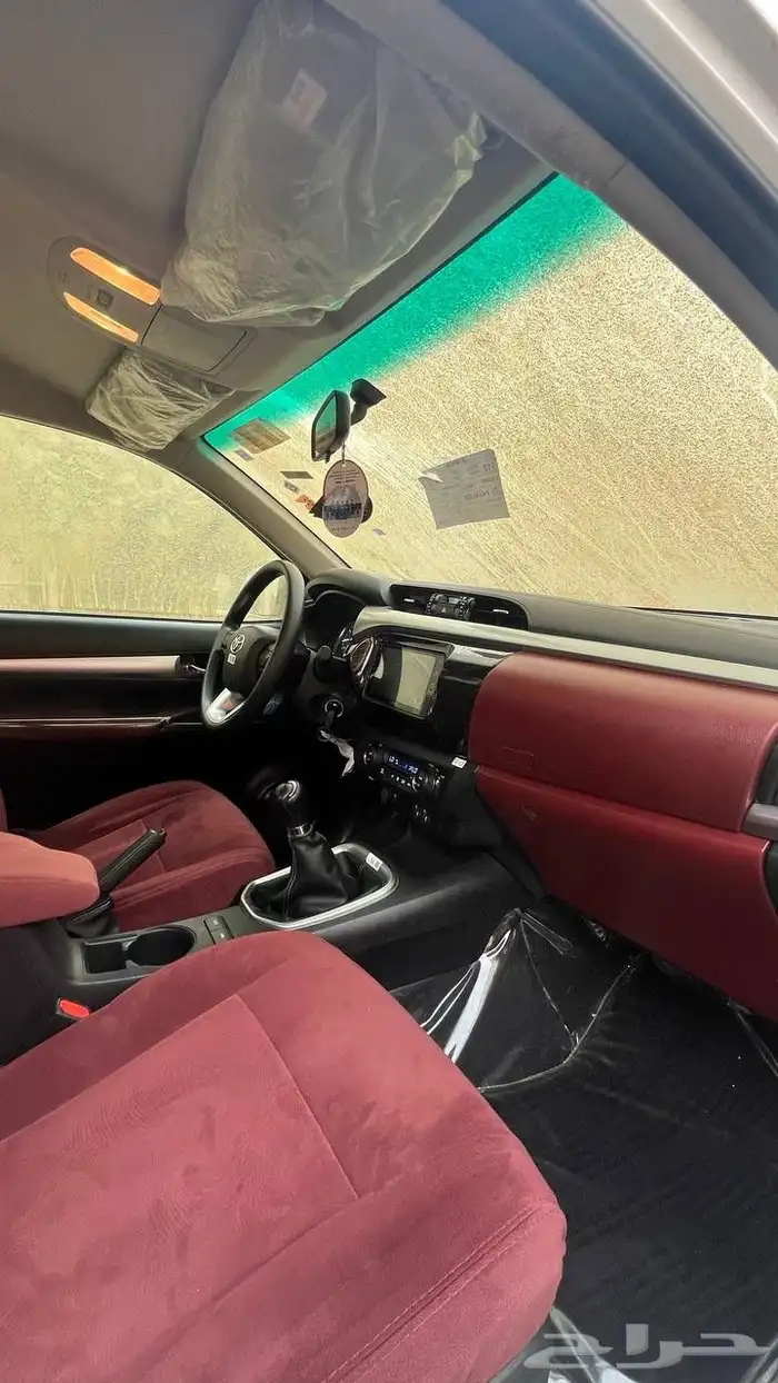 هايلوكس 2023 بحاله الوكاله ممشى 50 الف 18