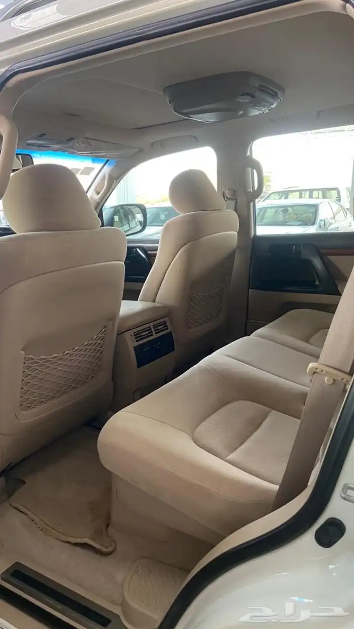 لاندكروزر 2015 13