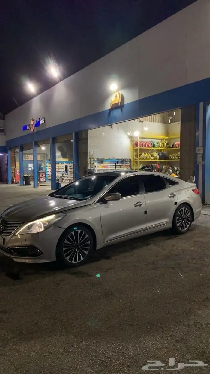 للبيع أزيرا موديل 2012 3