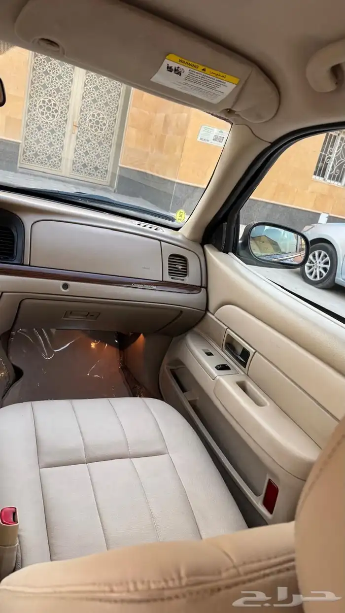 كراون فكتوريا 2010 للبيع سعودي 41