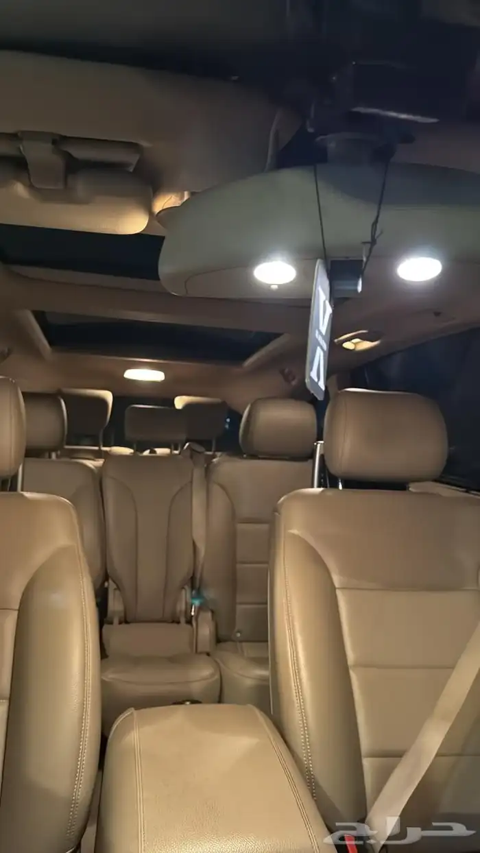 للبيع مرسيدس مخزن R300 2011 36