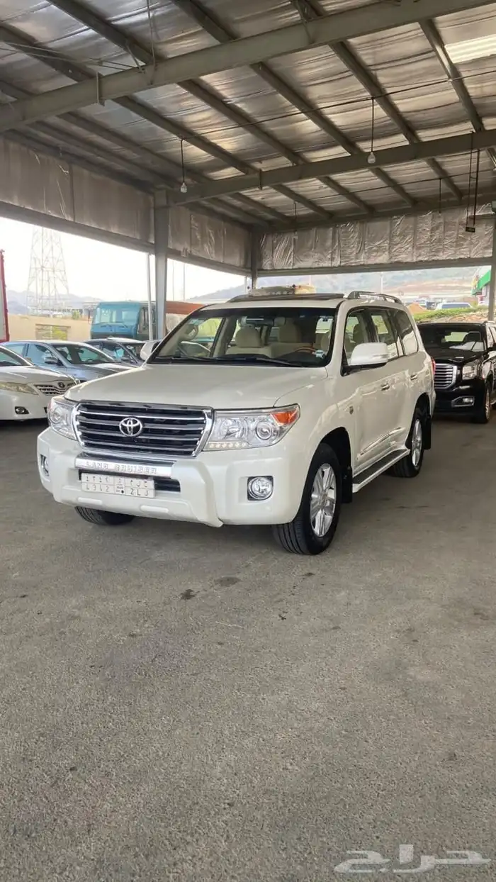 لاندكروزر 2015 5