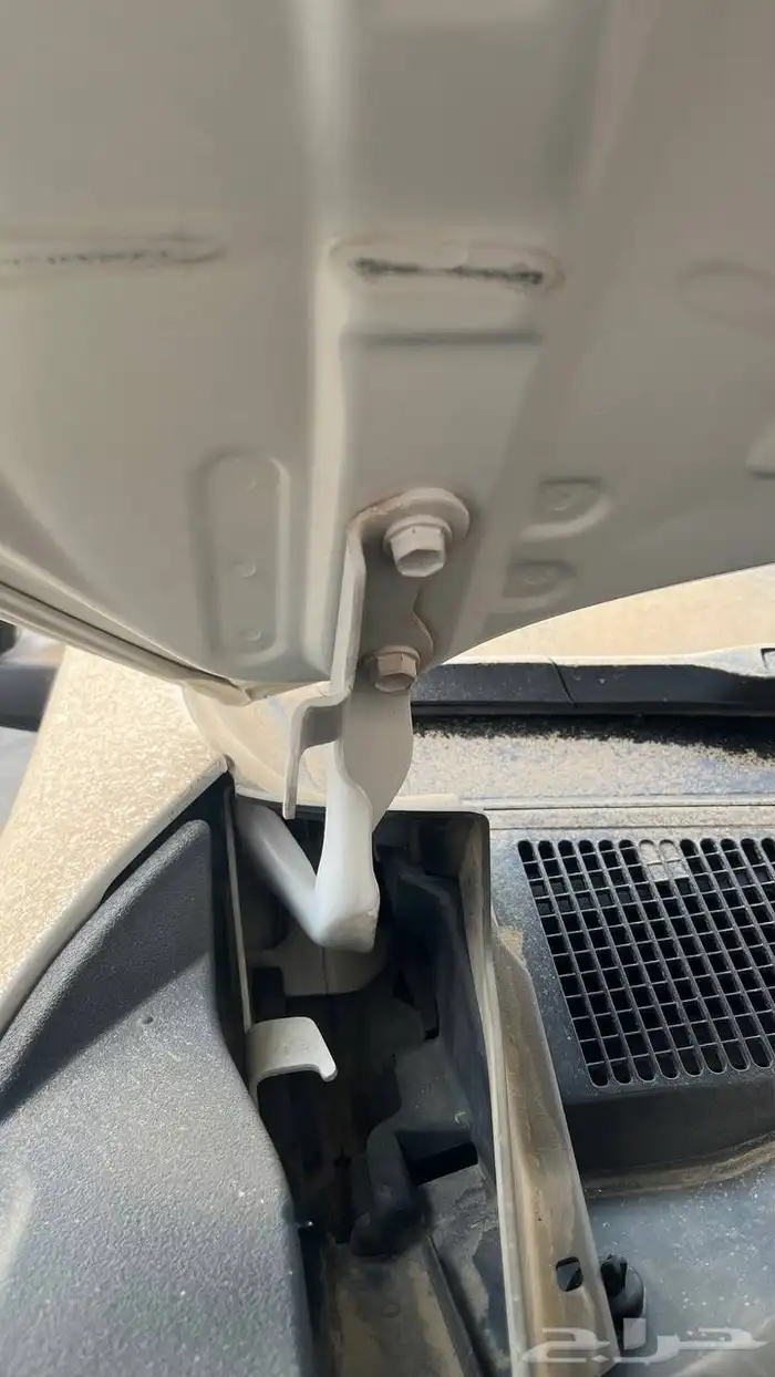 هايلوكس 2023 بحاله الوكاله ممشى 50 الف 12