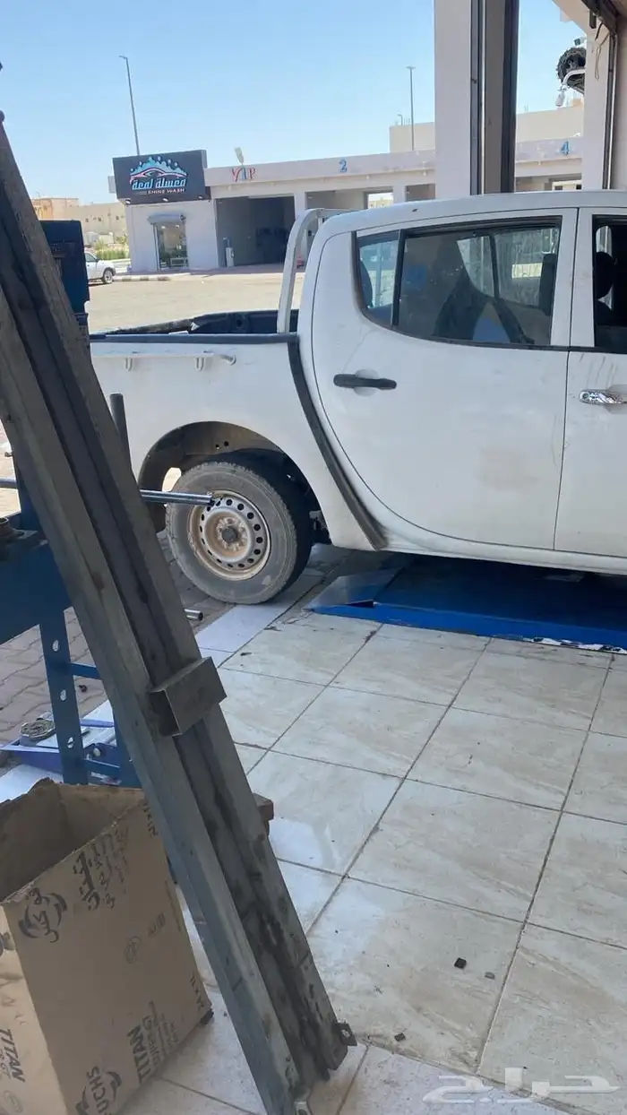 موستبيشي ديزل المكينه مبوشه القير شرط البدي القوسط. 3