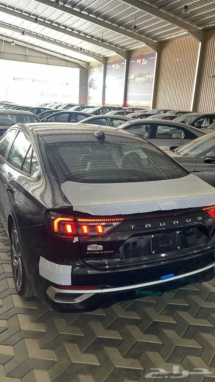 خدمات تجهيز وبيع وشراء السيارات 4