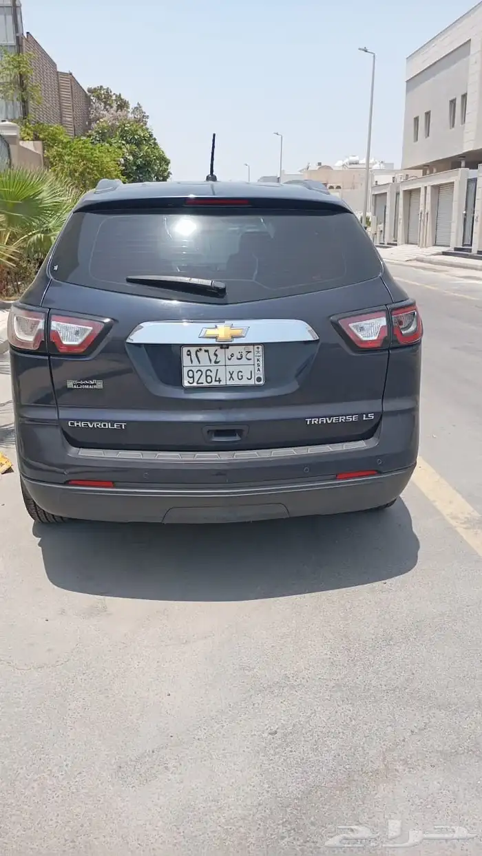 للبيع شيفروليه ترافيرس 2015 1