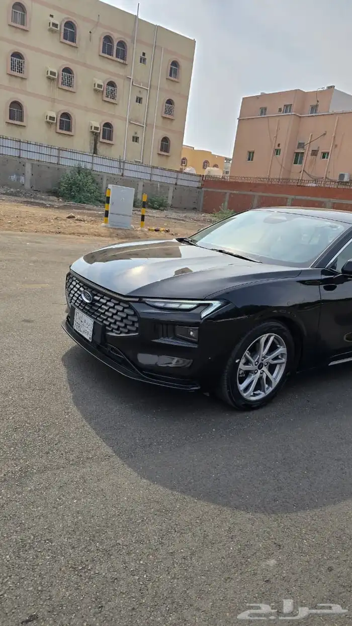 فورد تورس 2023 B ترند 14